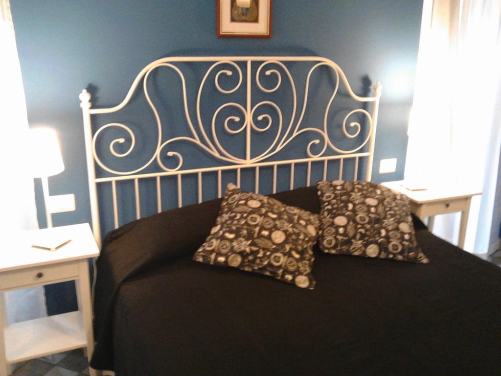 Le Stanze Di Pietro Bed & Breakfast Rome Ruang foto
