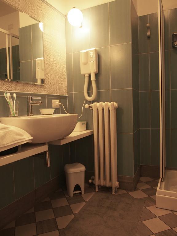 Le Stanze Di Pietro Bed & Breakfast Rome Bagian luar foto