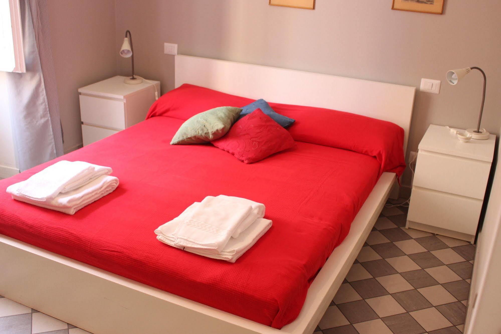 Le Stanze Di Pietro Bed & Breakfast Rome Bagian luar foto